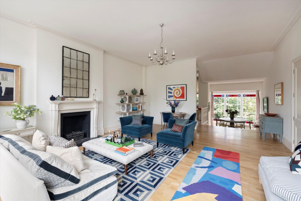 Image of Kensington Park Road, Notting Hill, London, W11