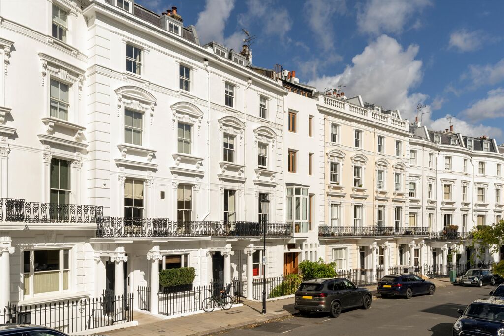 Image of Lansdowne Crescent, Notting Hill, W11