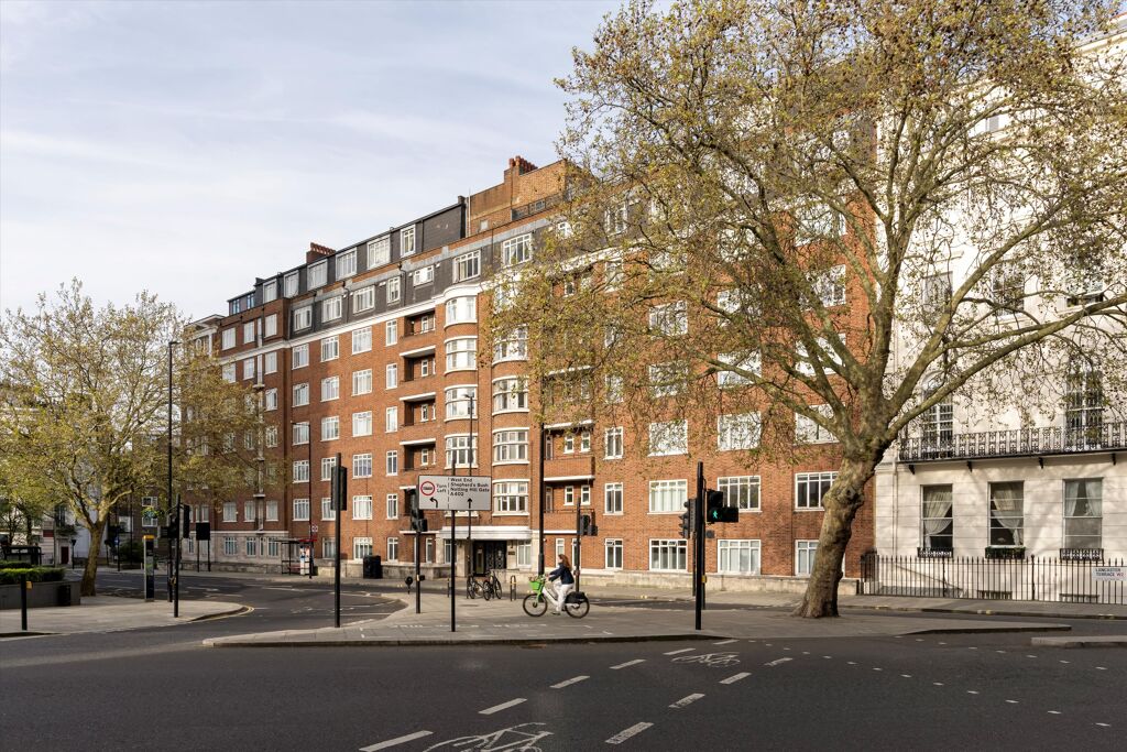 Image of Maitland Court, Lancaster Terrace, Bayswater, London W2