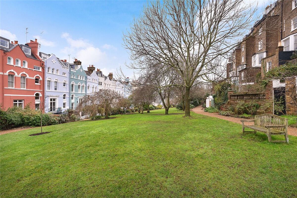 house for sale in Lansdowne Crescent, Notting Hill, London, W11