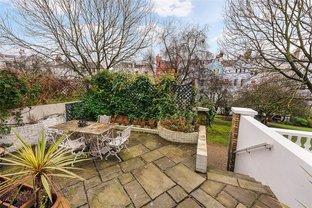 Property for sale Lansdowne Crescent, Notting Hill, London, W11