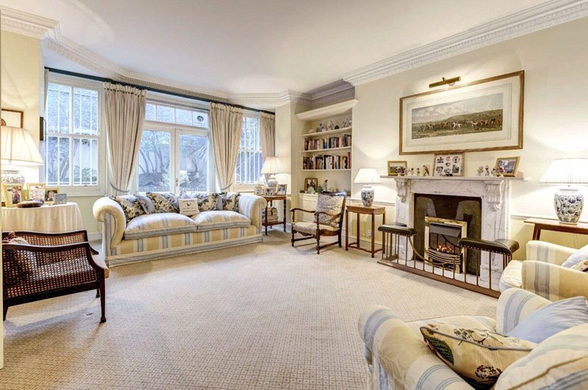 flat for sale in Pembridge Square, Notting Hill, London, W2 - NGH120142 ...