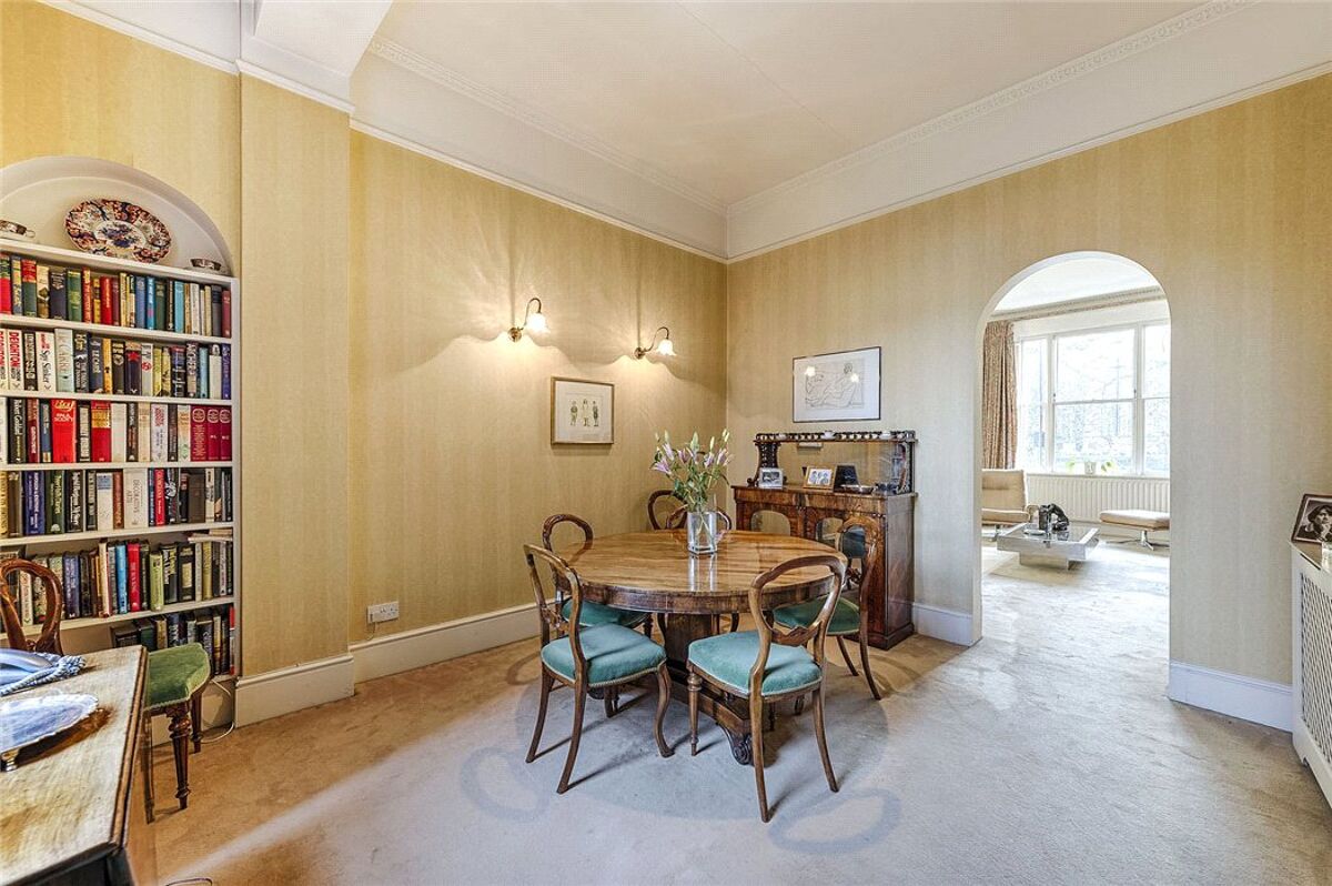 flat for sale in Royal Crescent, Holland Park, Notting Hill, London