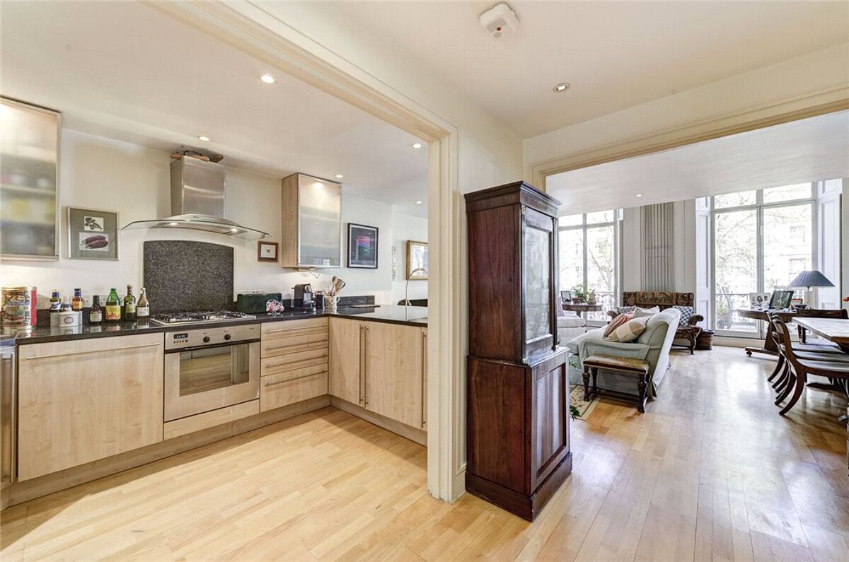 flat for sale in St. Stephens Gardens, Notting Hill, London, W2 NGH150006 Knight Frank