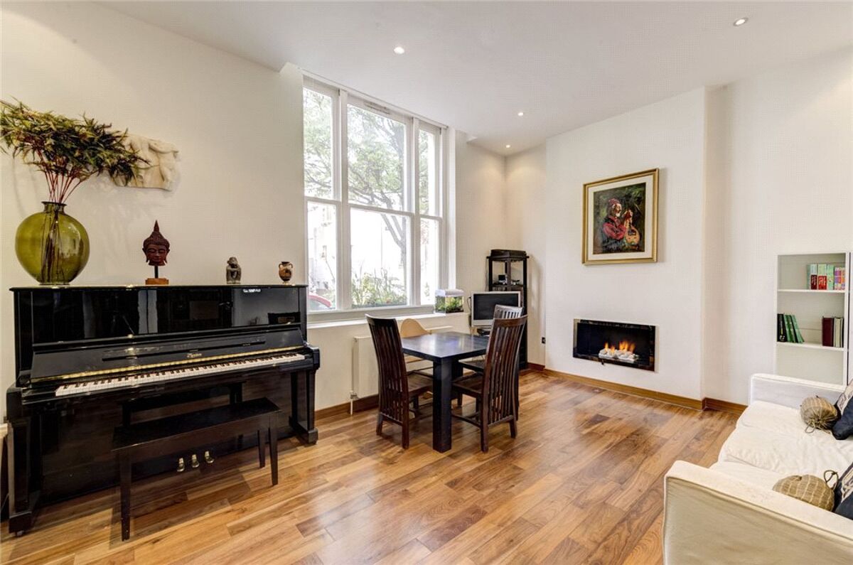 flat for sale in St. Stephens Mansions, 1 Monmouth Road, Notting Hill