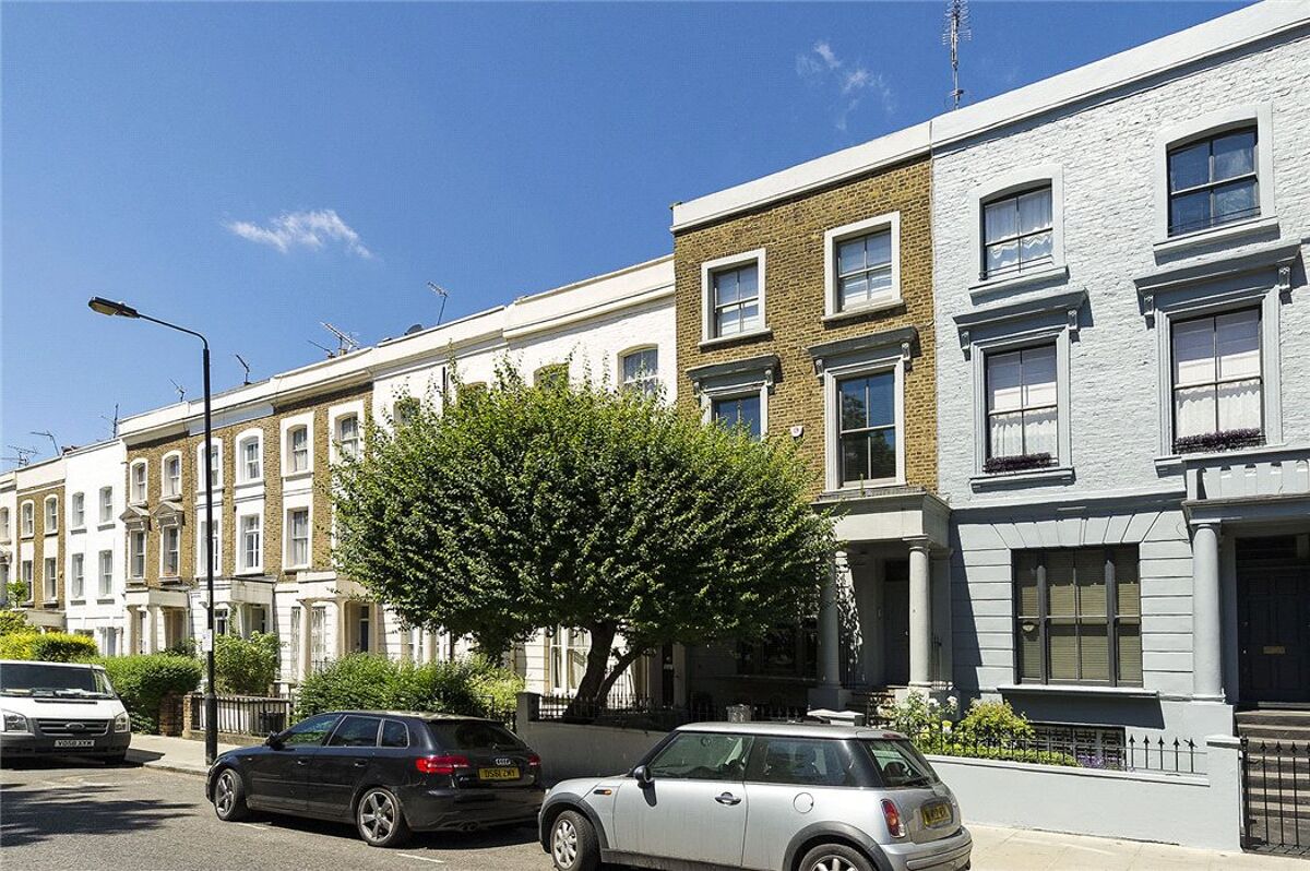 flat for sale in Westbourne Park Road, Notting Hill, London, W11 ...