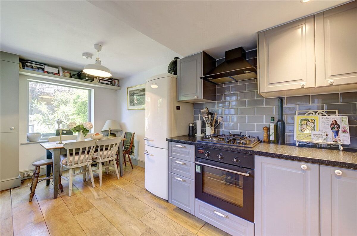flat for sale in Westbourne Park Road, Notting Hill, London, W11