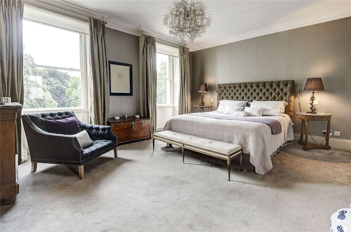 house for sale in Royal Crescent, Notting Hill, London, W11 NGH150243