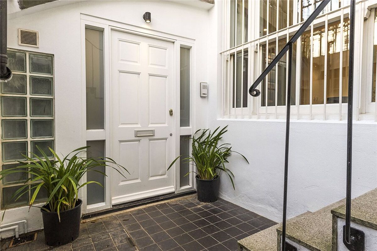 flat for sale in St. Stephens Gardens, Notting Hill, London, W2 NGH150250 Knight Frank