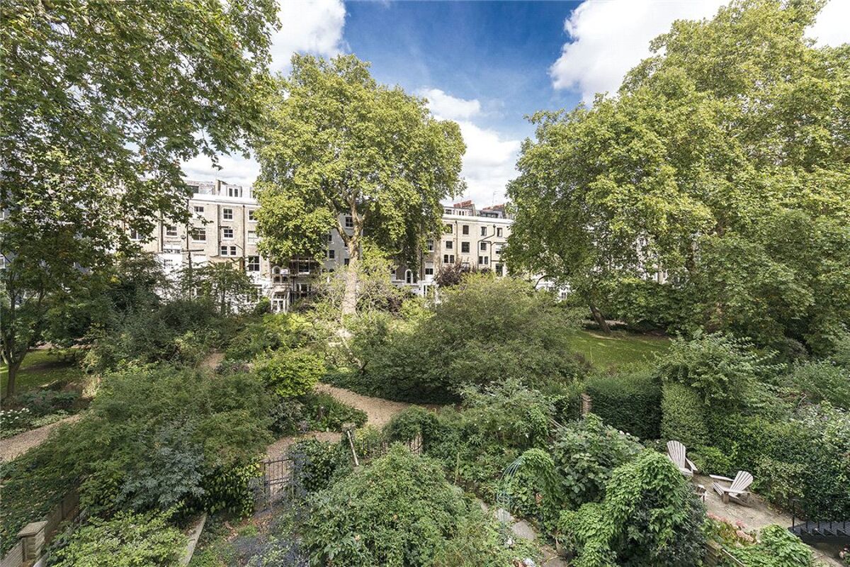 flat for sale in Ladbroke Gardens, Notting Hill, W11 NGH170007 Knight Frank
