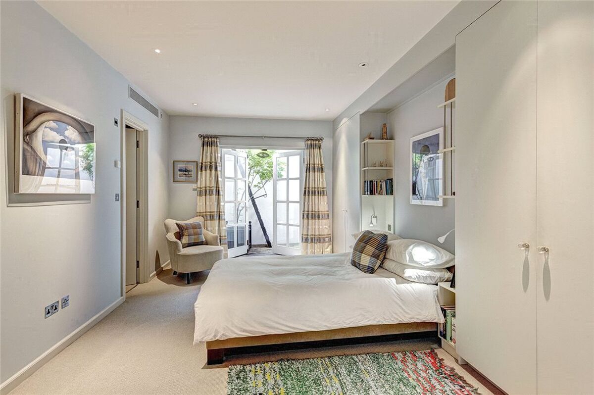 house for sale in Addison Avenue, Holland Park, Notting Hill, London