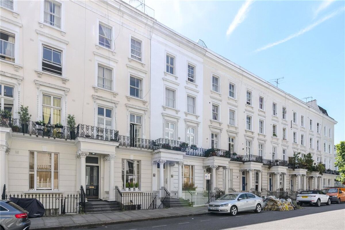flat for sale in St. Stephens Gardens, Notting Hill, London, W2