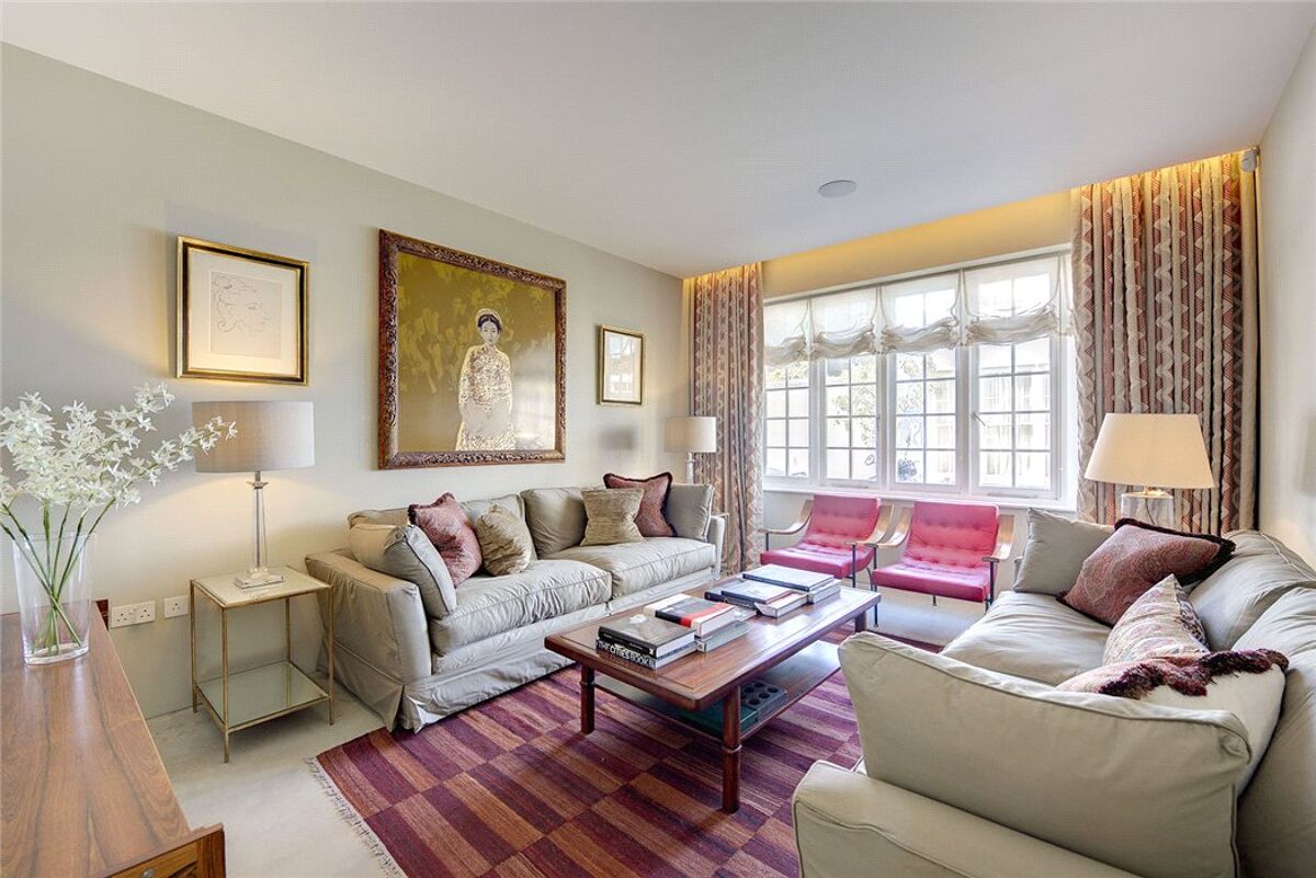 house for sale in Norland Place, Holland Park, Notting Hill, London