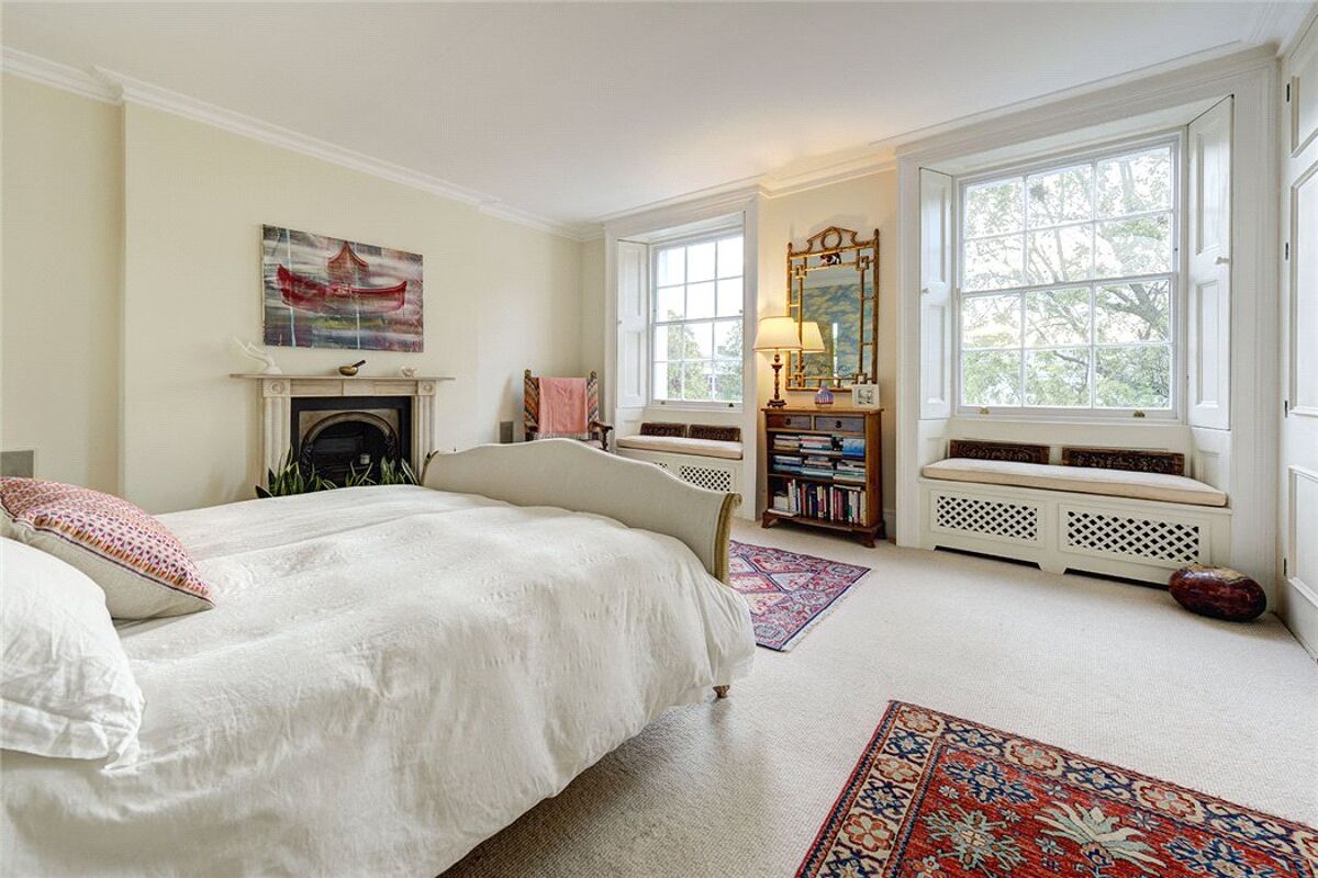 house for sale in Norland Square, Notting Hill, London, W11 NGH180152 Knight Frank