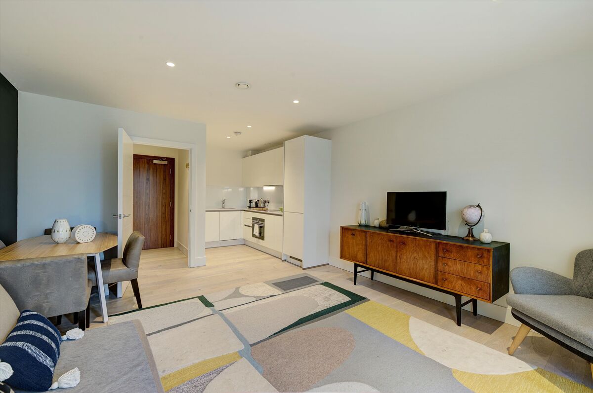 flat to rent in Nautilus House, 14 West Row, Notting Hill, London, W10 NHQ012052476 Knight Frank