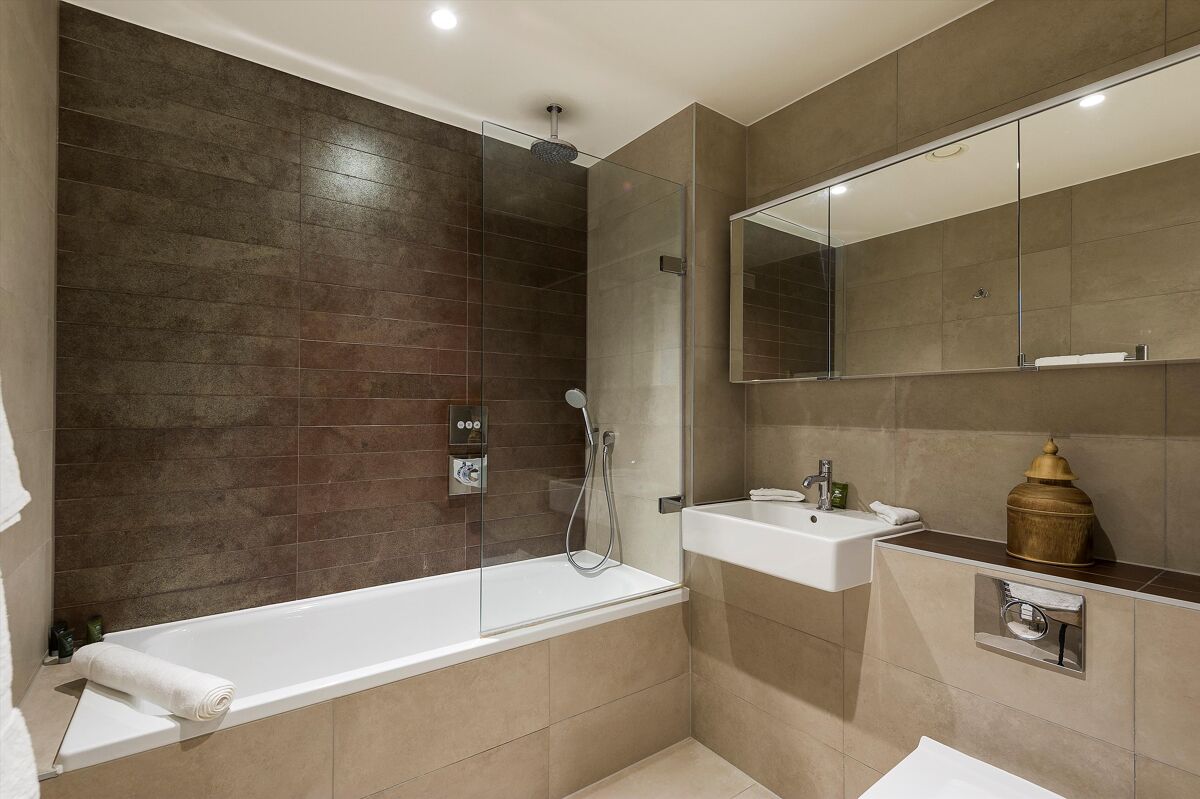 flat to rent in Nautilus House, 14 West Row, Notting Hill, London, W10 NHQ012052476 Knight Frank