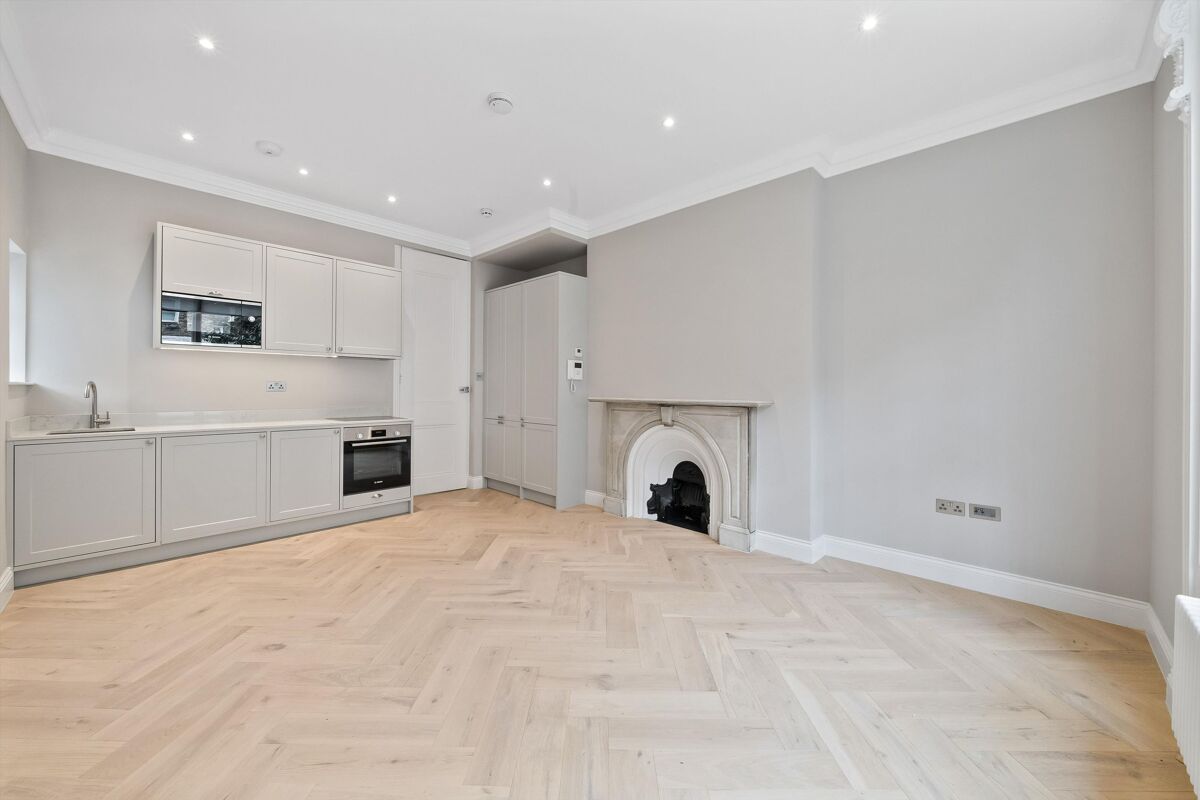 Flat to rent in Kensington Gardens Square, London, W2 NHQ012224726