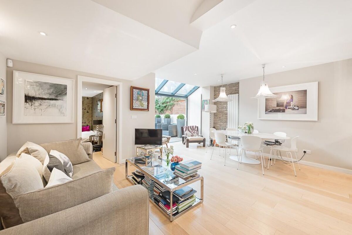 flat to rent in Aldridge Road Villas, Notting Hill, London, W11