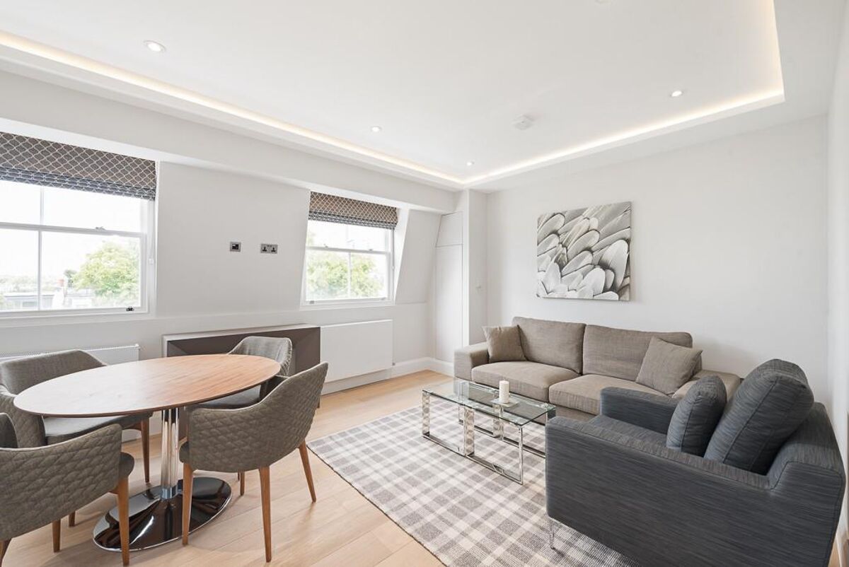flat to rent in The Imperial, St Stephen's Gardens, Notting Hill