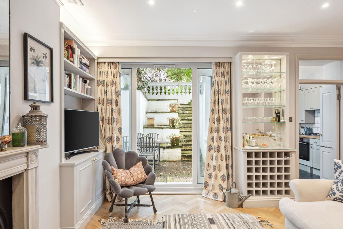 flat to rent in 53 Leinster Square, Notting Hill, London, W2