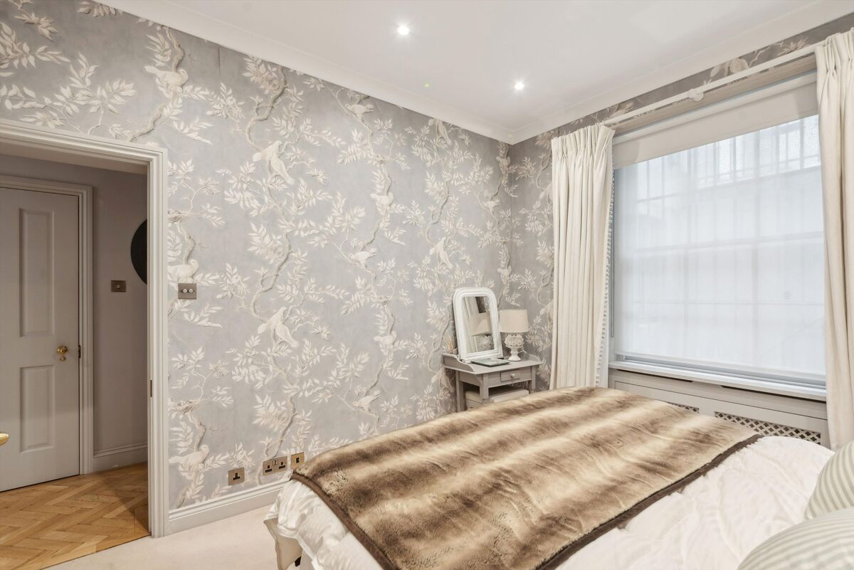 flat to rent in 53 Leinster Square, Notting Hill, London, W2