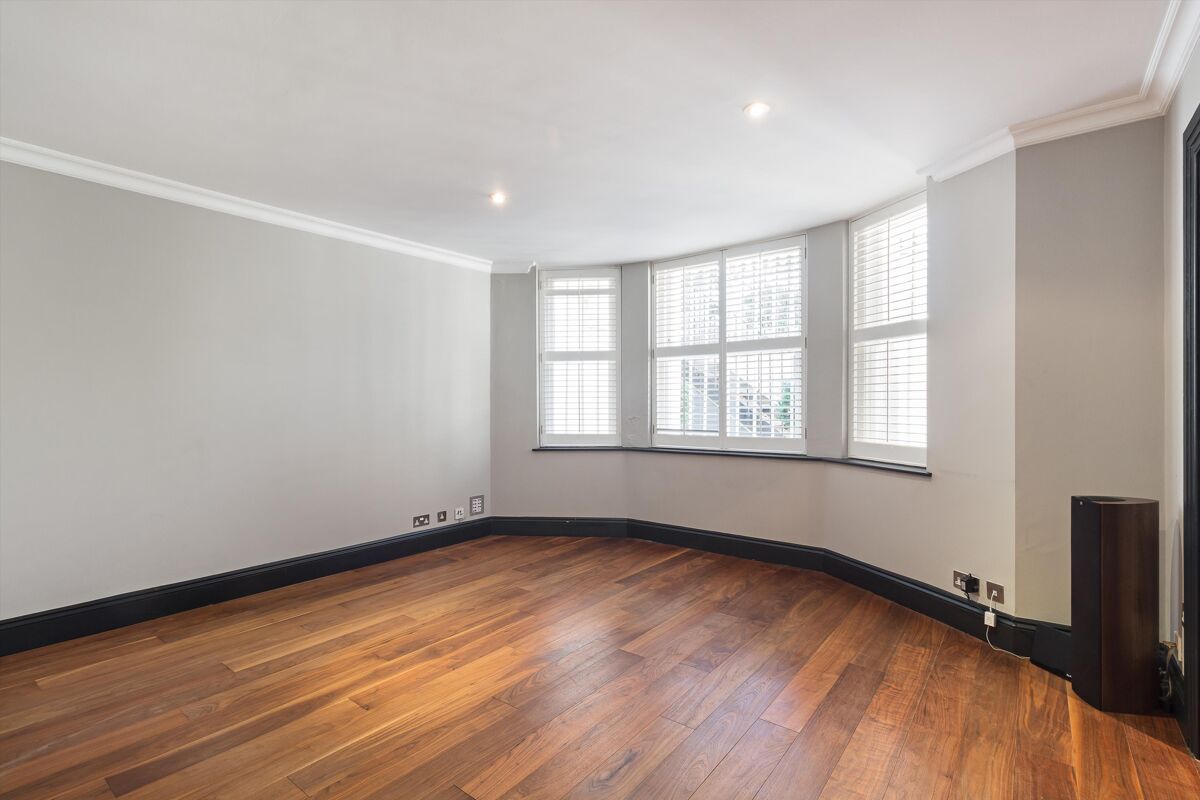 flat to rent in Chepstow Place, London, W2 NHQ012400017 Knight Frank