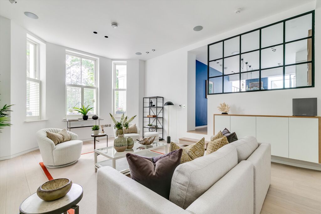 Image of Norland Square, London, W11