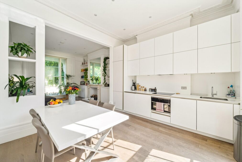 Image of Pembridge Villas, Notting Hill, London, W11