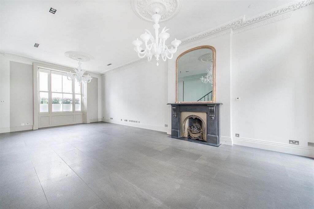 Image of Horbury Crescent, Notting Hill, London, W11