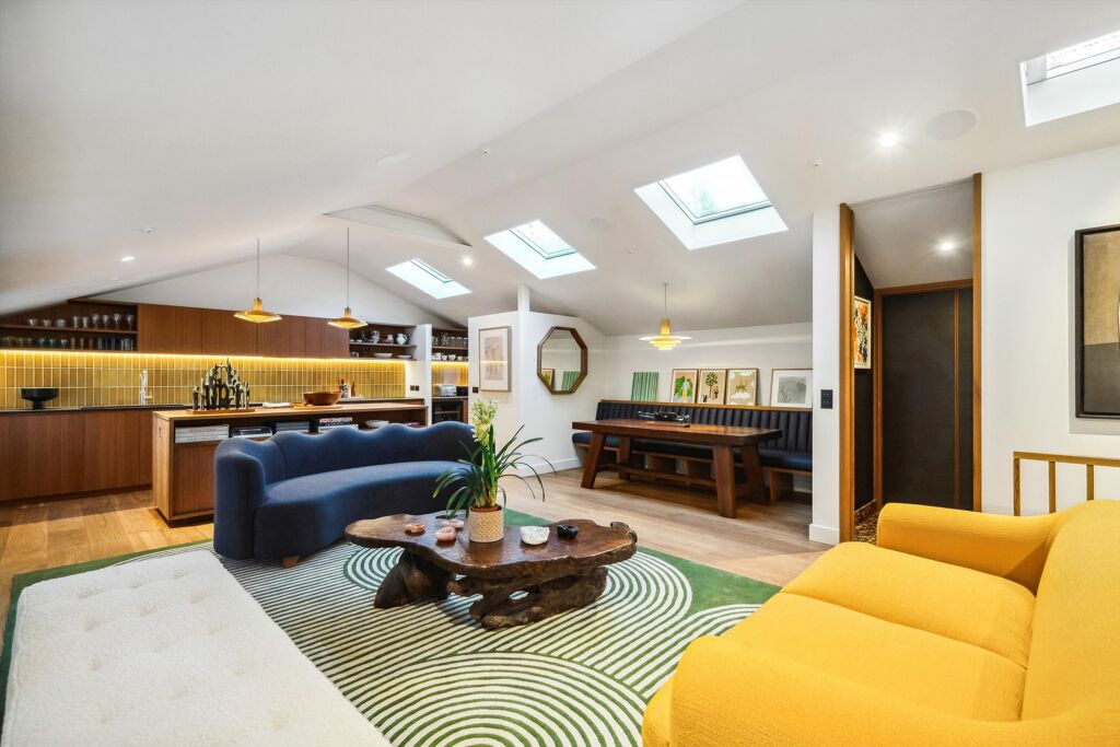 Image of Victoria Grove Mews, London W2.