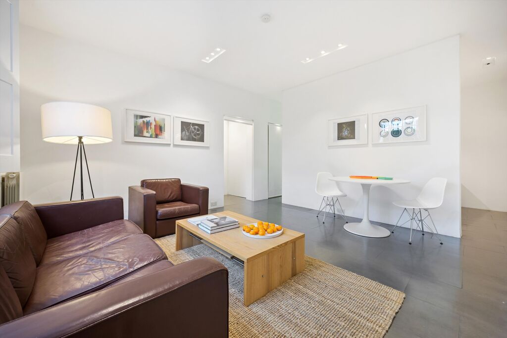 Image of Pembridge Villas, Notting Hill, London, W11