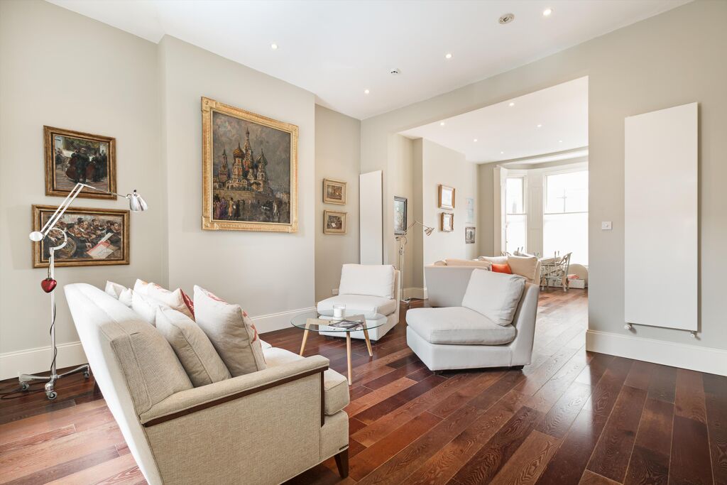 Image of Powis Gardens, Notting Hill, London W11.