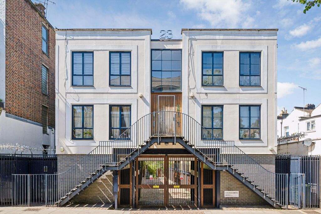 Image of Golden Cross Mews, London, W11