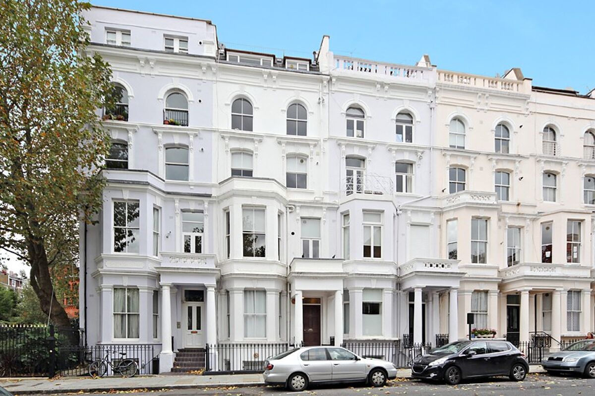 flat to rent in Powis Square, Notting Hill, London, W11 NHQ193504