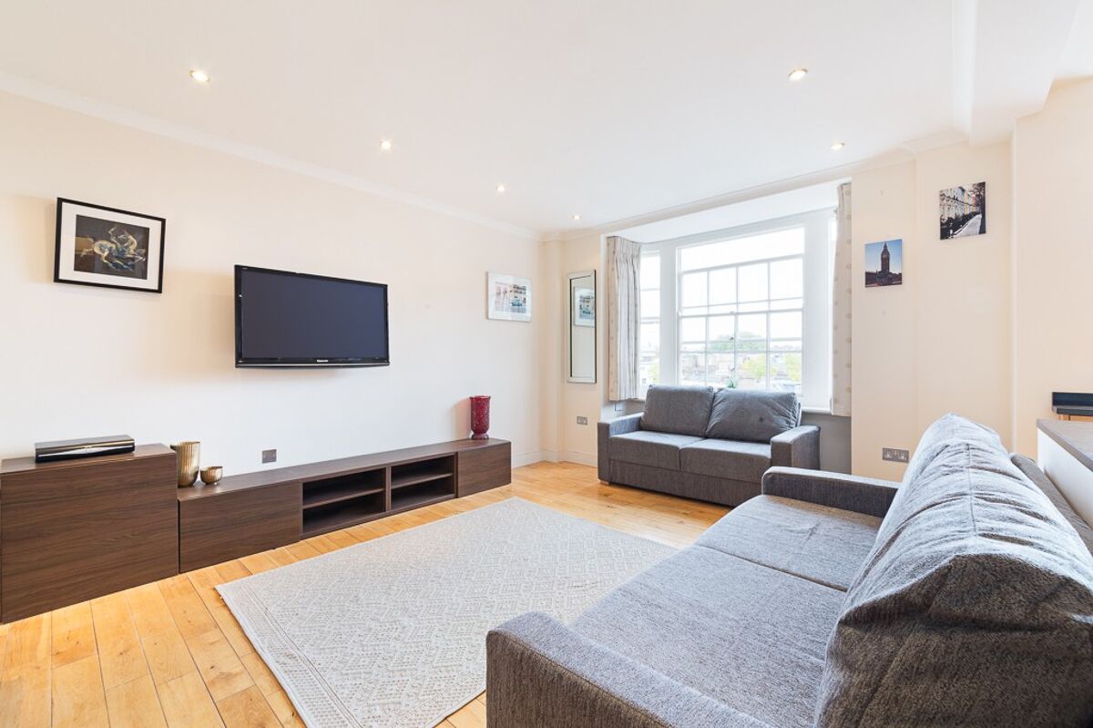 flat to rent in Matlock Court, Kensington Park Road, Notting Hill