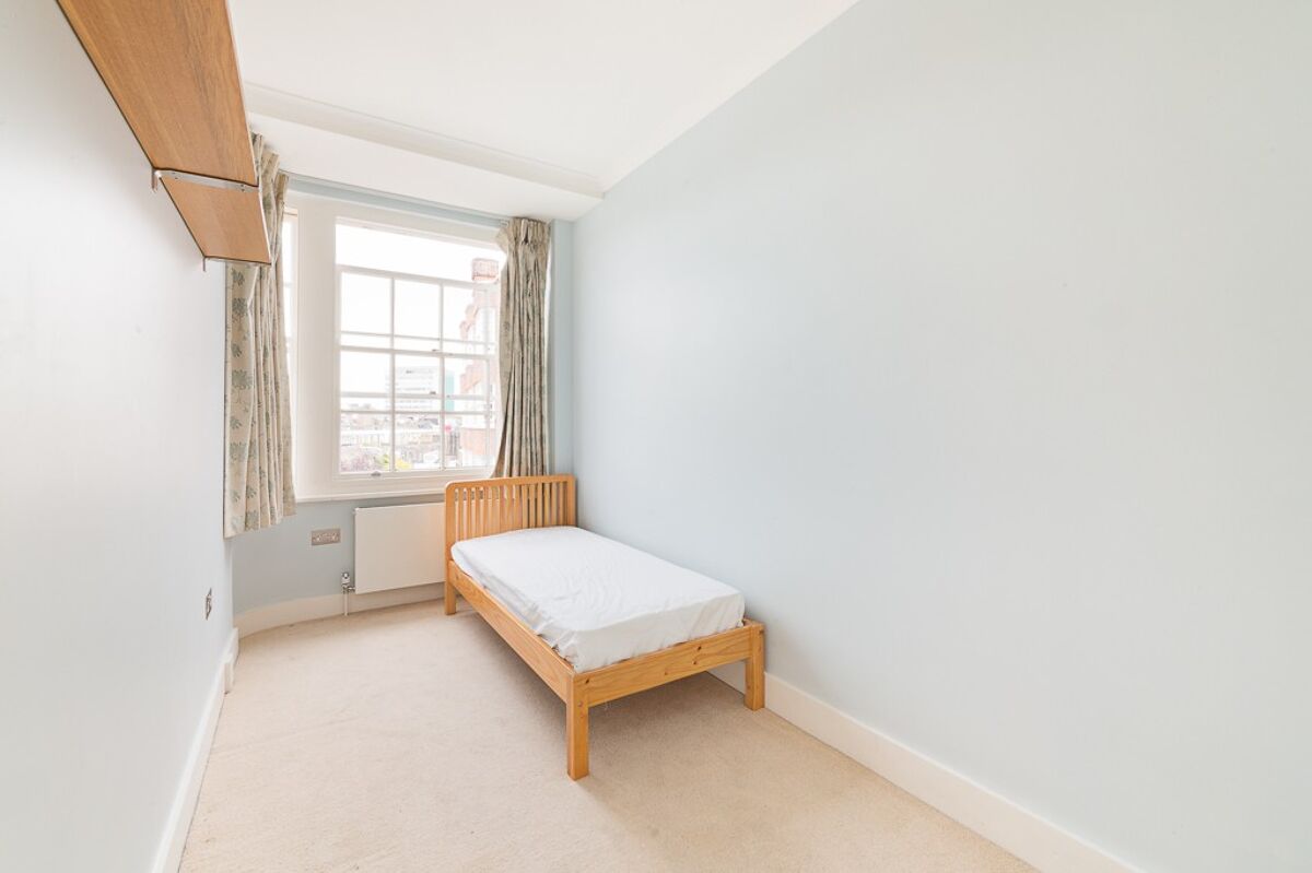flat to rent in Matlock Court, Kensington Park Road, Notting Hill