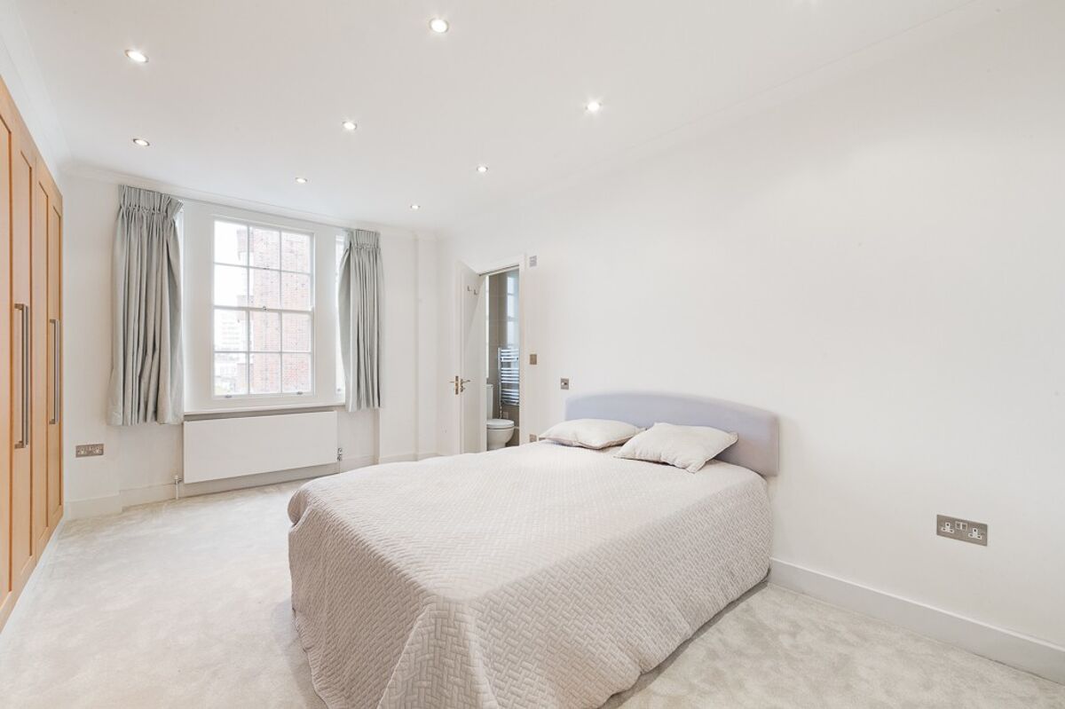 flat to rent in Matlock Court, Kensington Park Road, Notting Hill