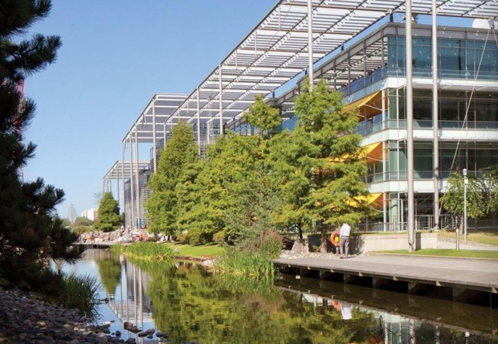 Image of Building 11, Chiswick High Road, Chiswick Park, Chiswick, Greater London W4