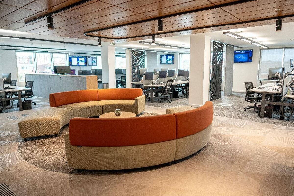 Office to rent in Wellington House, 60/68 Wimbledon Hill Road