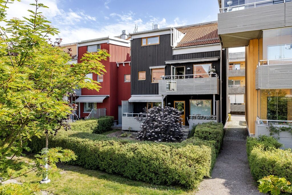 Image of Tre Bröders Väg 18, Nyköping, 61131