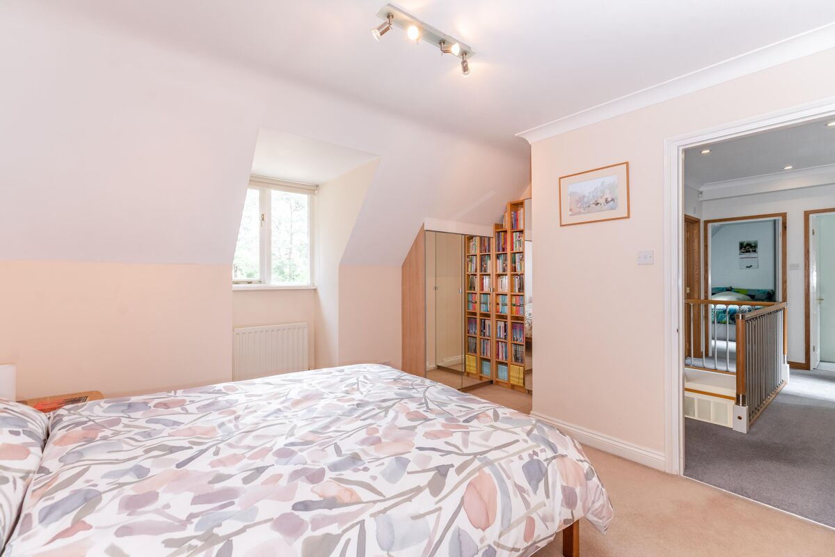 house for sale in Frilford Heath, Abingdon, Oxfordshire, OX13