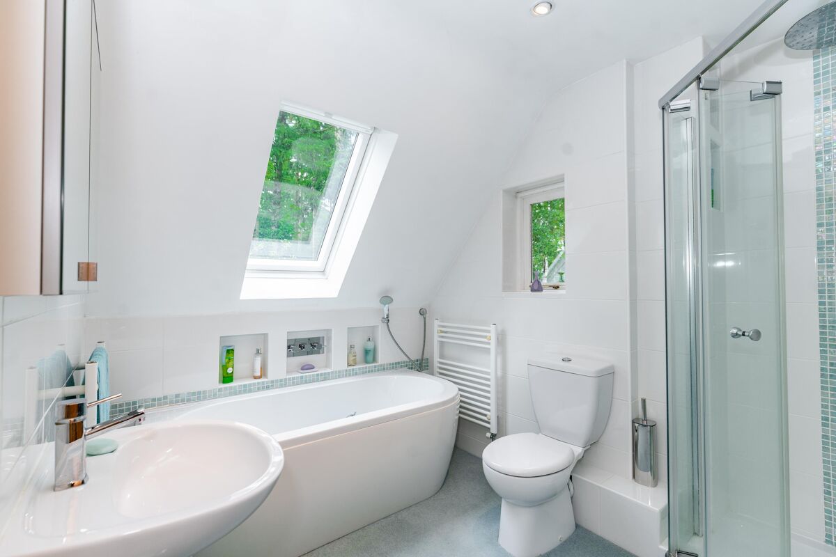 house for sale in Frilford Heath, Abingdon, Oxfordshire, OX13