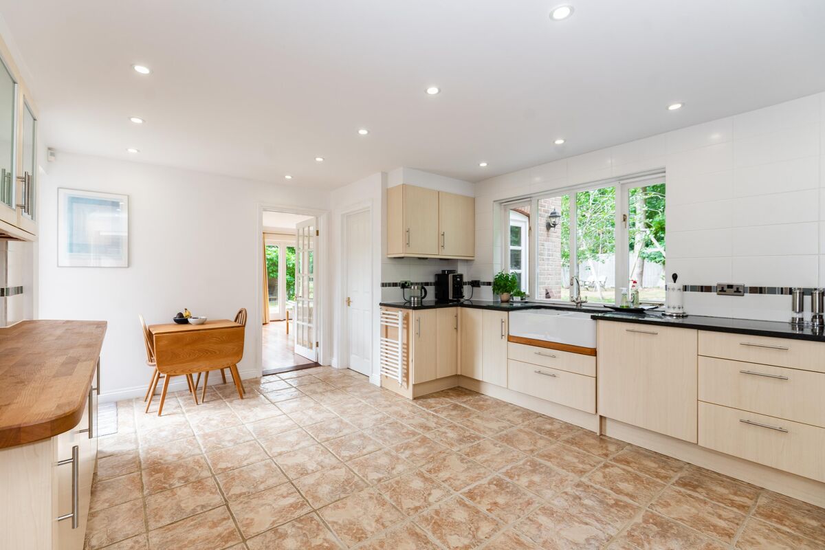 house for sale in Frilford Heath, Abingdon, Oxfordshire, OX13 OXF012010868 Knight Frank