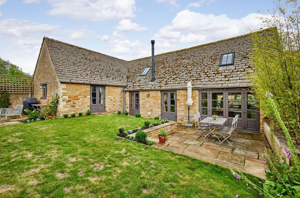 house for sale in Sandford St. Martin, Chipping Norton, Oxfordshire, OX7 OXF012017389 Knight