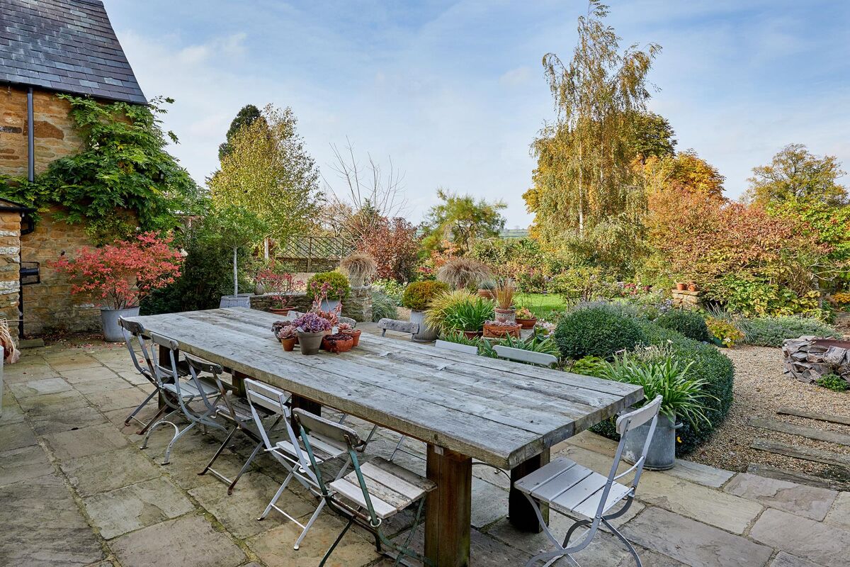 house for sale in Sibford Ferris, Oxfordshire, OX15 OXF012029031 Knight Frank