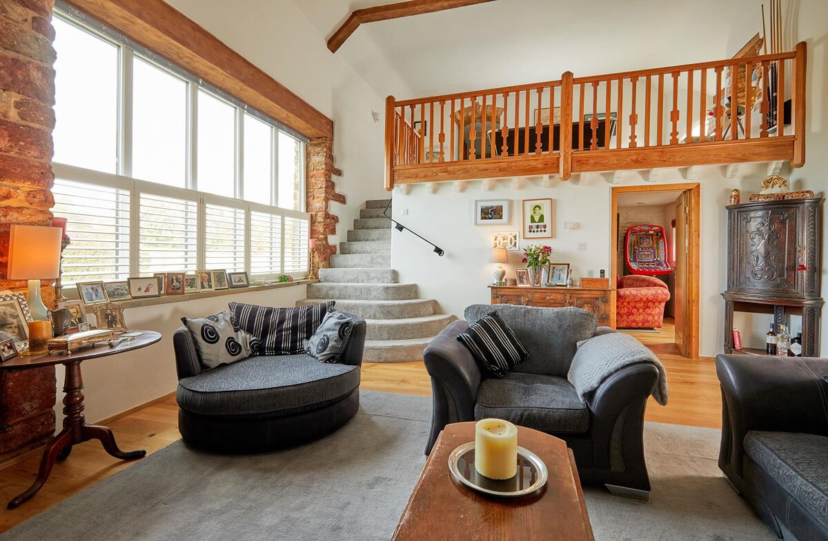 house for sale in Warkworth, Banbury, Oxfordshire/Northamptonshire border, OX17 OXF012037808