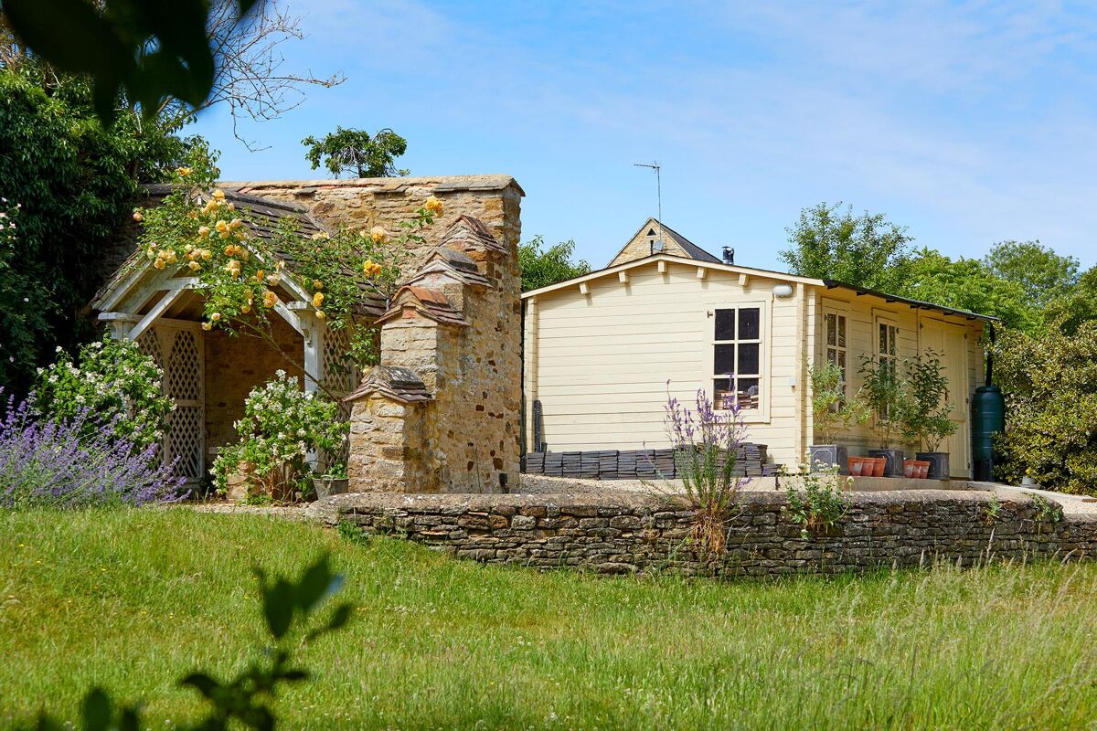 house for sale in Steeple Aston, Oxfordshire, OX25 OXF012039533