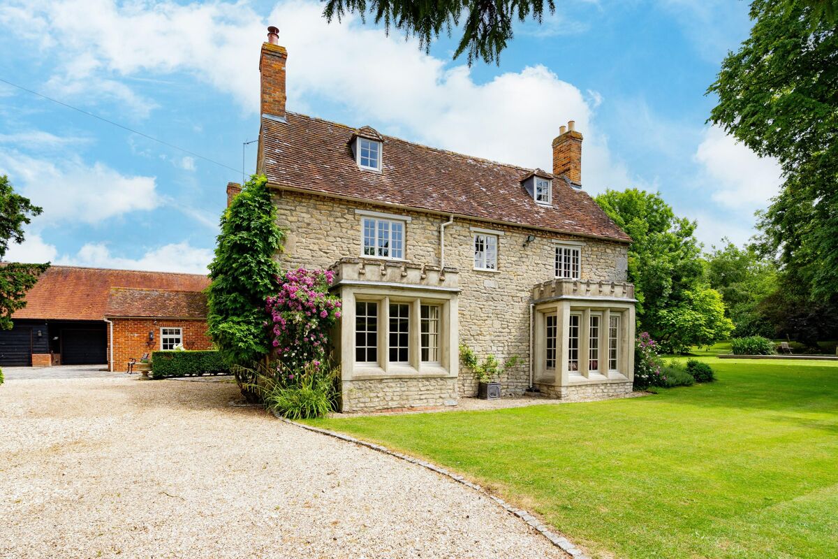 house for sale in Vicarage Lane, Piddington, Bicester, Oxfordshire