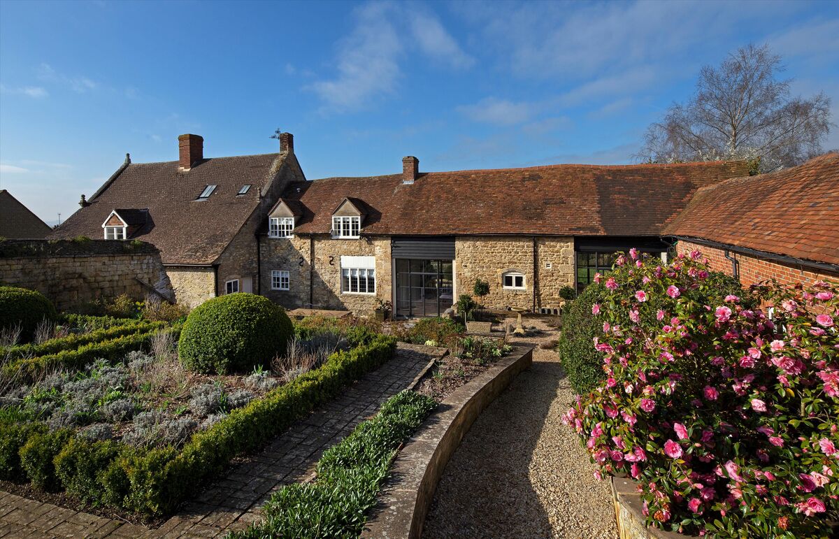 house for sale in Oxford Road, Garsington, Oxford, Oxfordshire, OX44