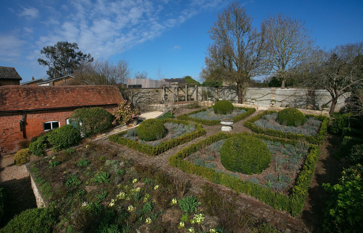 house for sale in Oxford Road, Garsington, Oxford, Oxfordshire, OX44